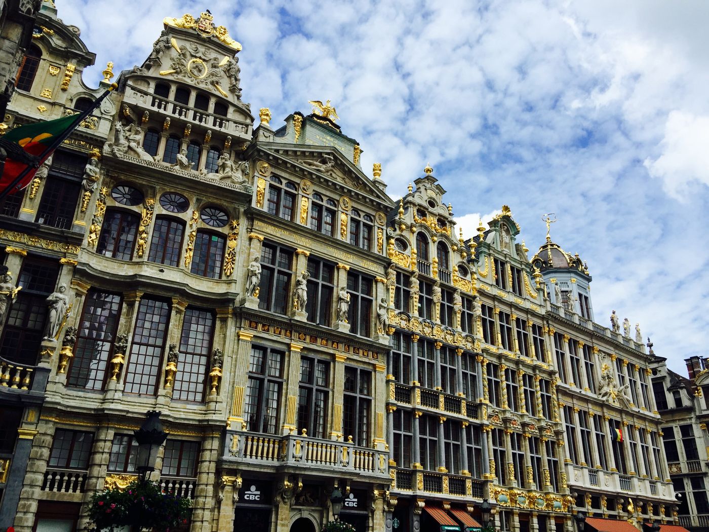 Façades ornées de la Grand-Place de Bruxelles